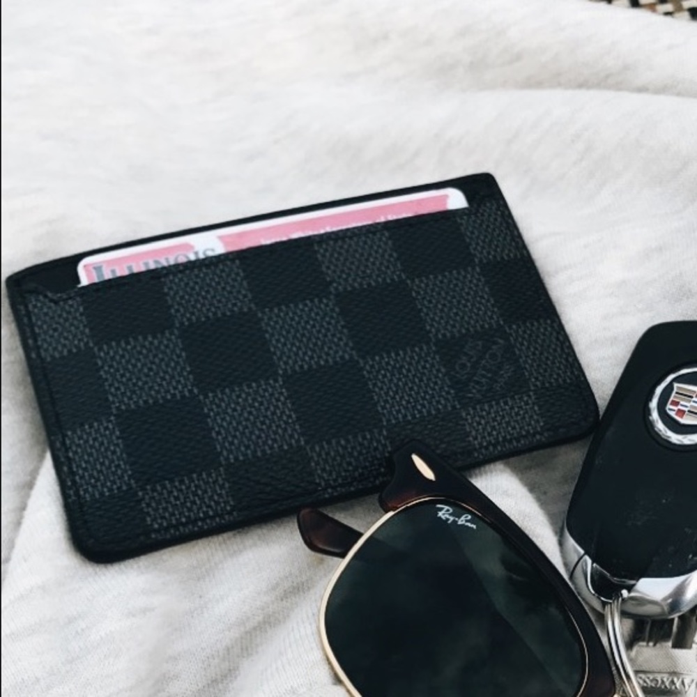 Louis Vuitton card holder wallet